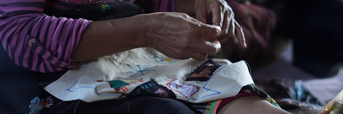 Exploring weaving as a matrilineal knowledge form, a means of storytelling and protest 