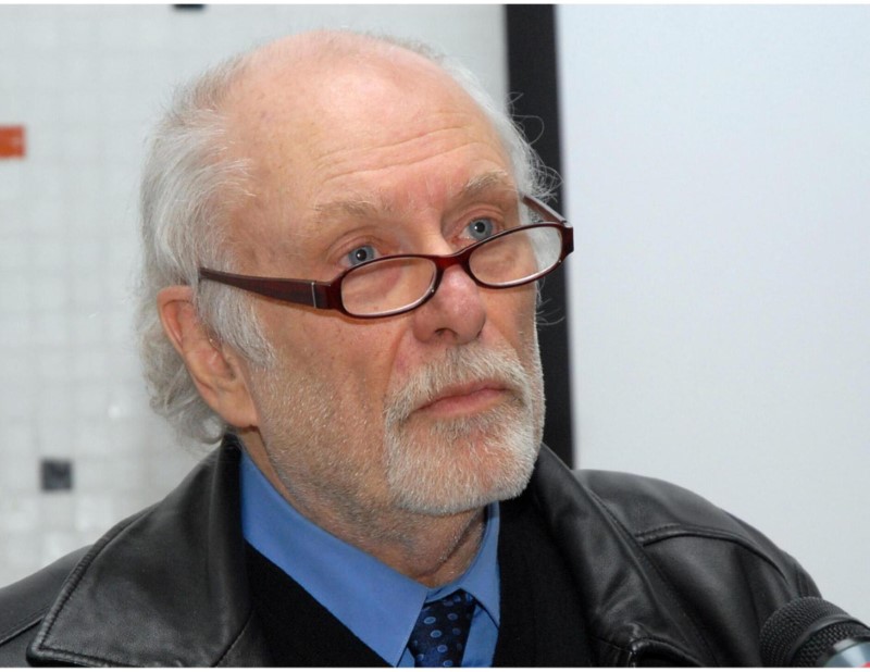 Walter Mignolo