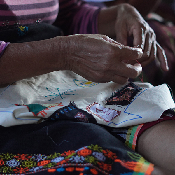 Exploring weaving as a matrilineal knowledge form, a means of storytelling and protest 