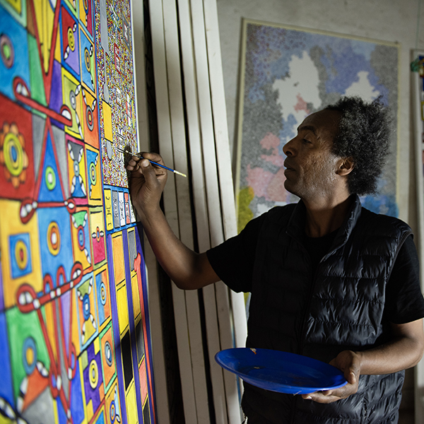 Henok Melkamzer’s Paintings are Made to Actively Heal and Treat Us